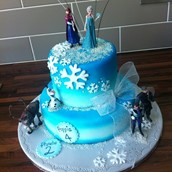 Frozen Cake Licky Lips Cakes Liverpool