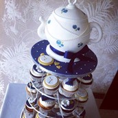 vintage china teapot wedding cupcakes  - licky lips cakes liverpool 4