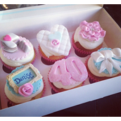 Licky Lips Cakes Liverpool Cupcakes Girly